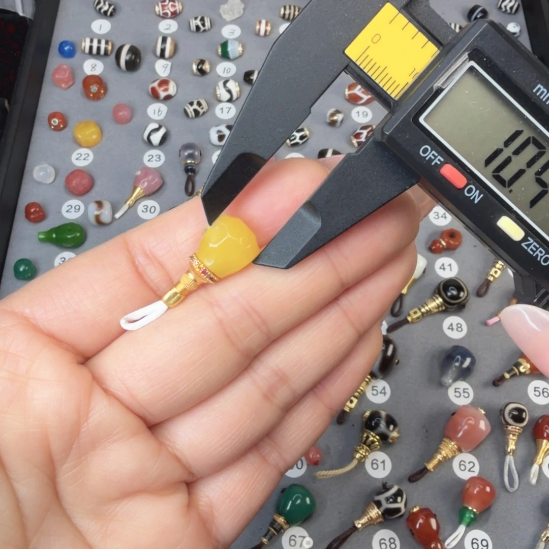 玛瑙/玉髓未镶嵌饰品