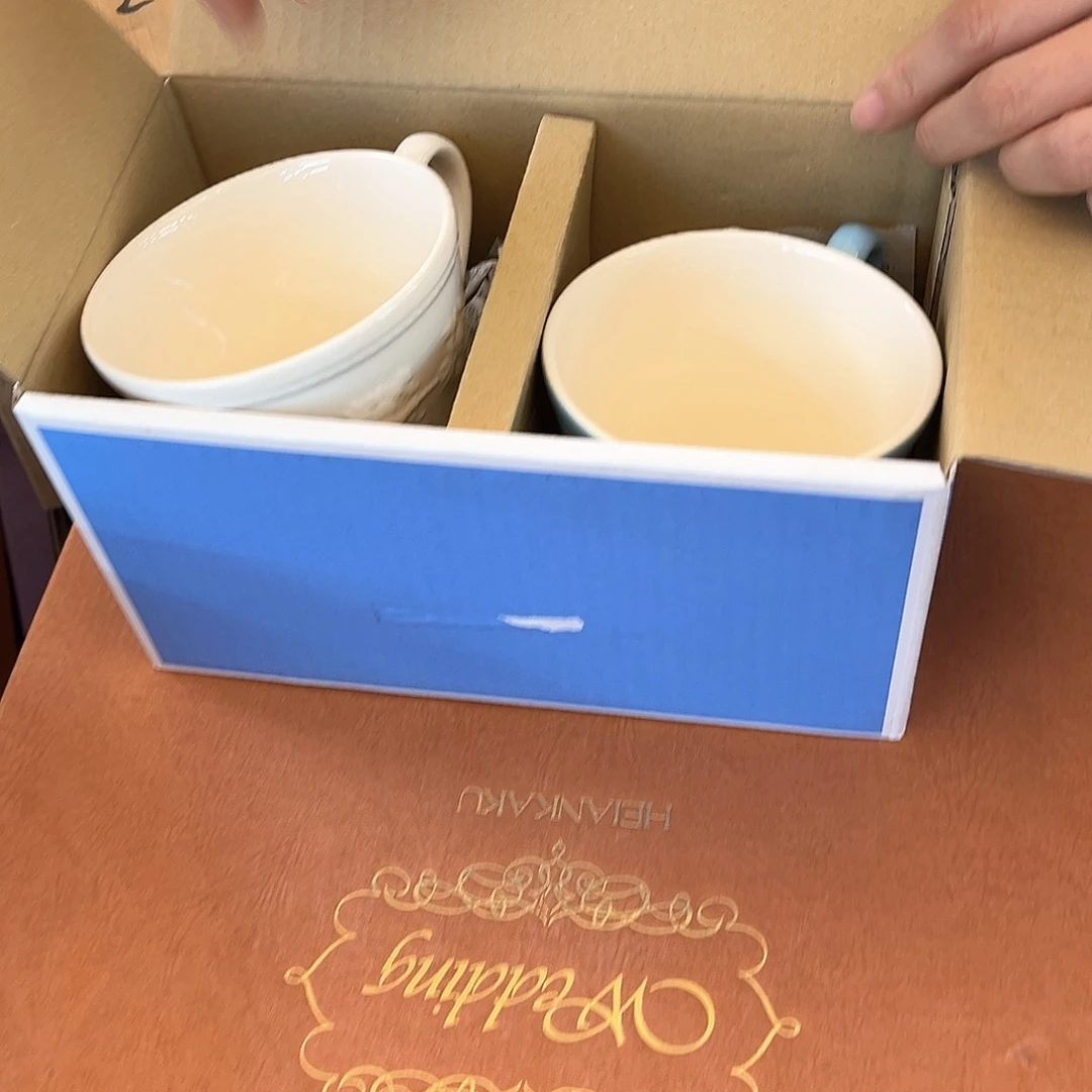 盖碗天***y在家待一段时光吧这两人