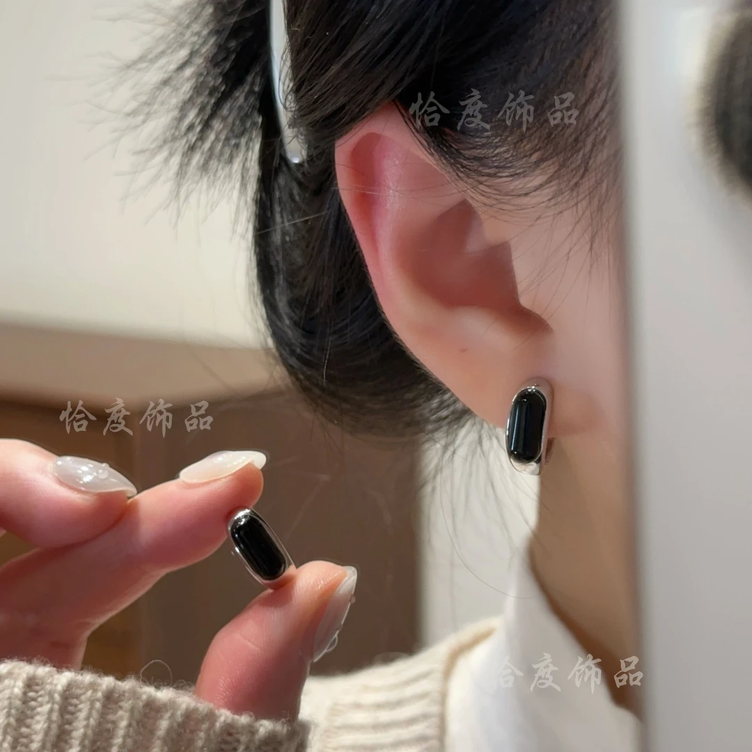 【恰度】法式复古黑色豆豆耳扣轻奢高级感
