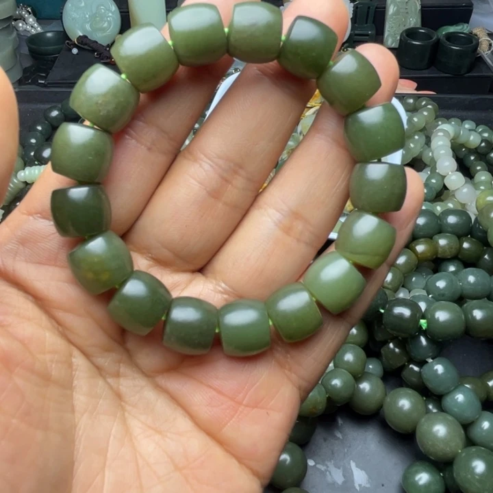 和田玉未镶嵌珠宝奇石