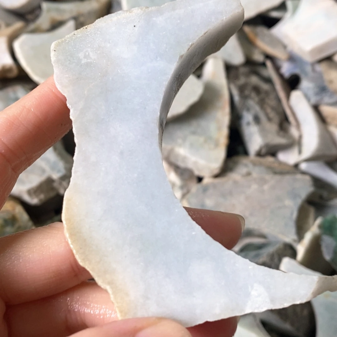 翡翠未镶嵌颈饰天然翡翠
