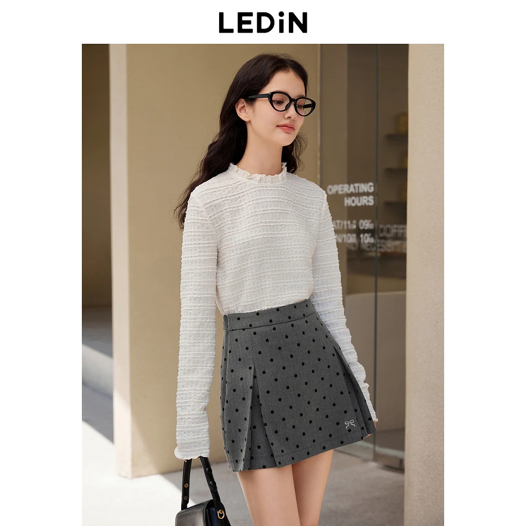 乐町立体波浪横纹蕾丝雪纺衫新款韩系弹力简约蕾丝上衣