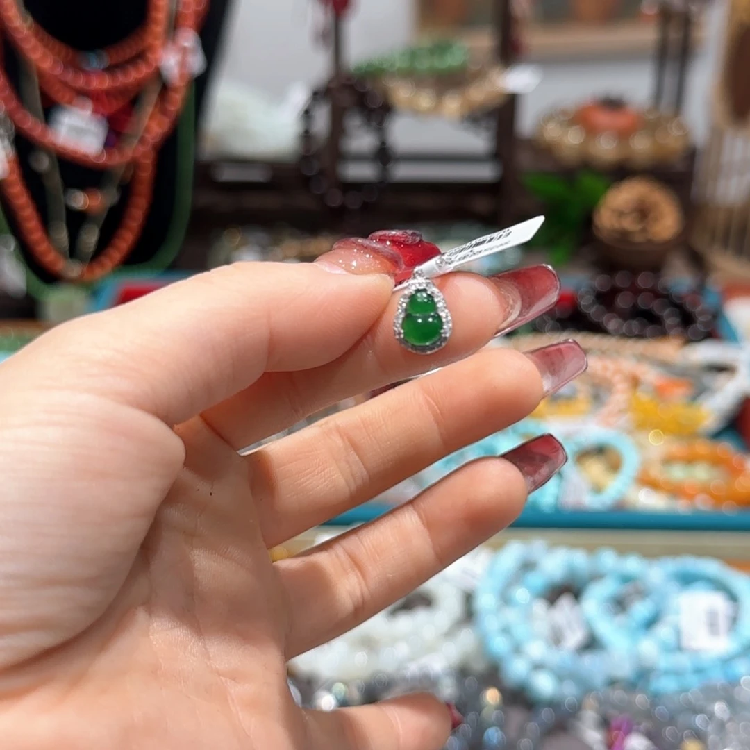 翡翠吊坠(不含链)银S925镶嵌吊坠