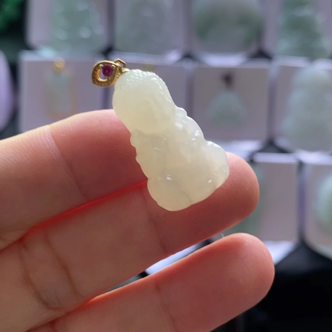 颈饰银S925镶嵌和田玉（青白玉）宝宝佛