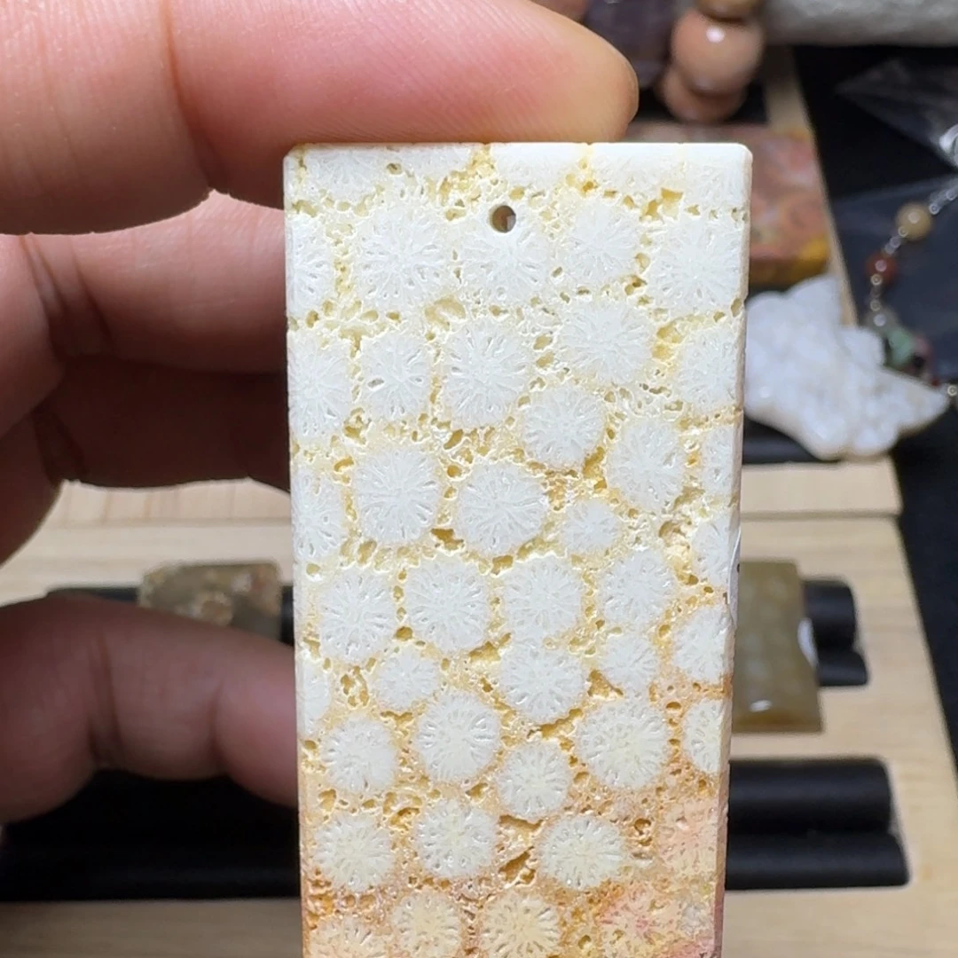 硅化玉未镶嵌纯天然色有机玉石保真色