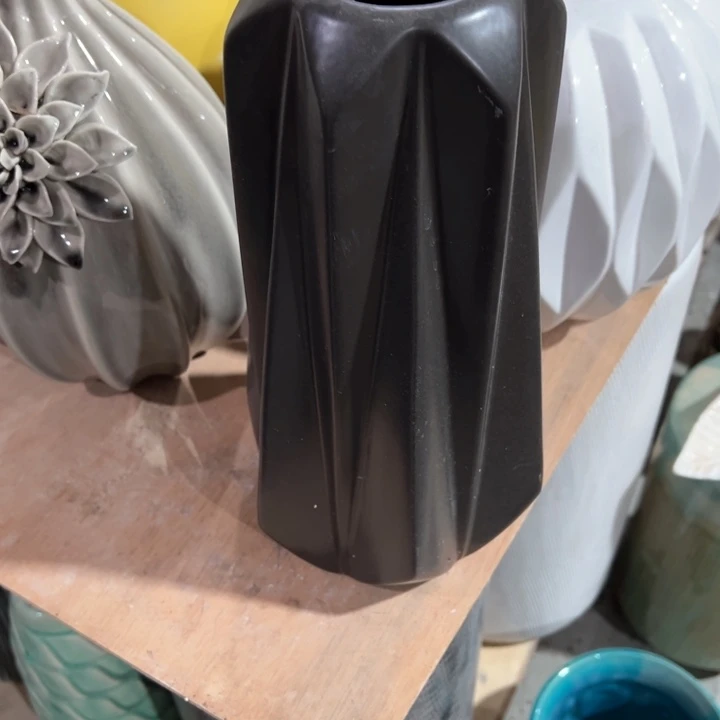 陶瓷花瓶摆件外贸出口（微瑕）