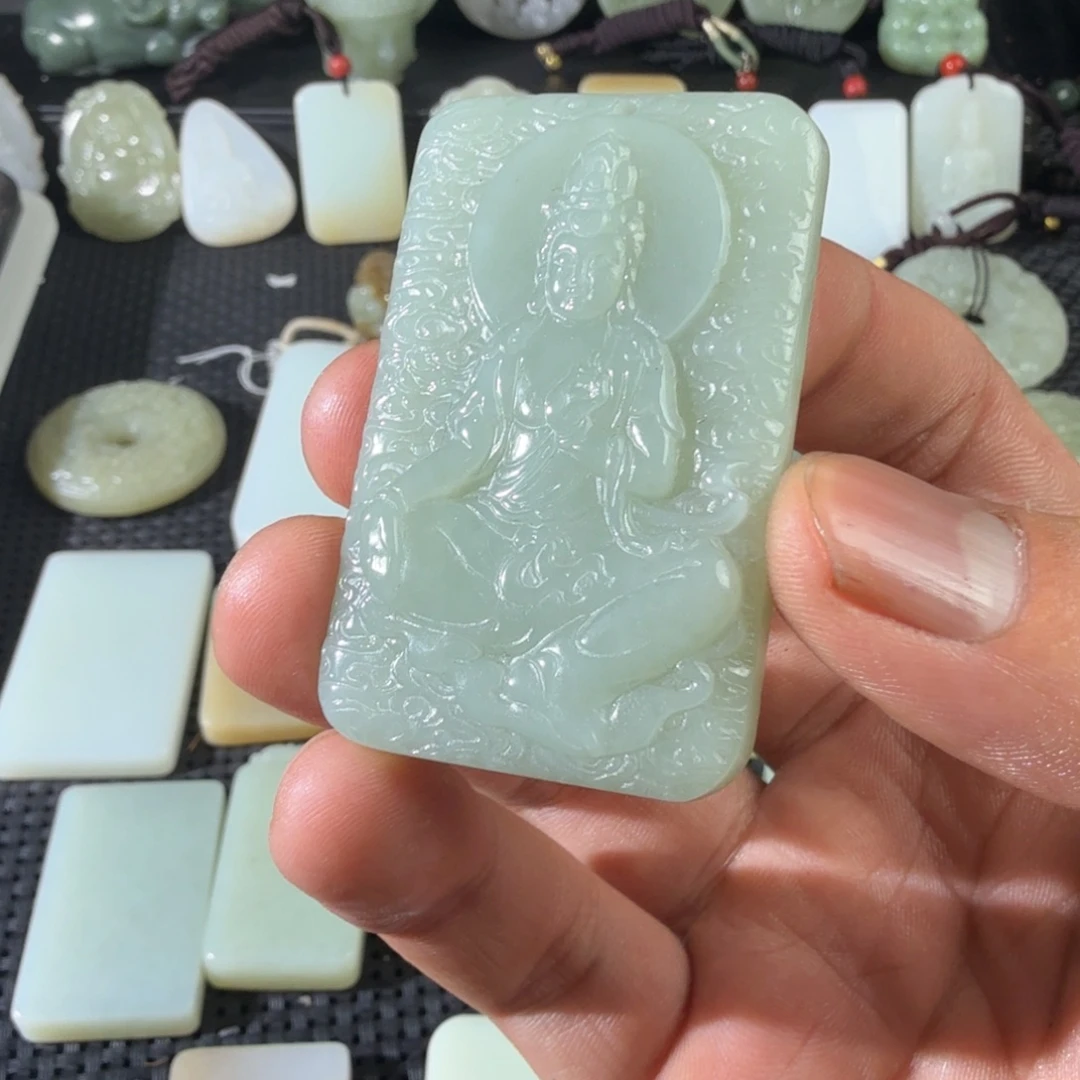 和田玉未镶嵌颈饰