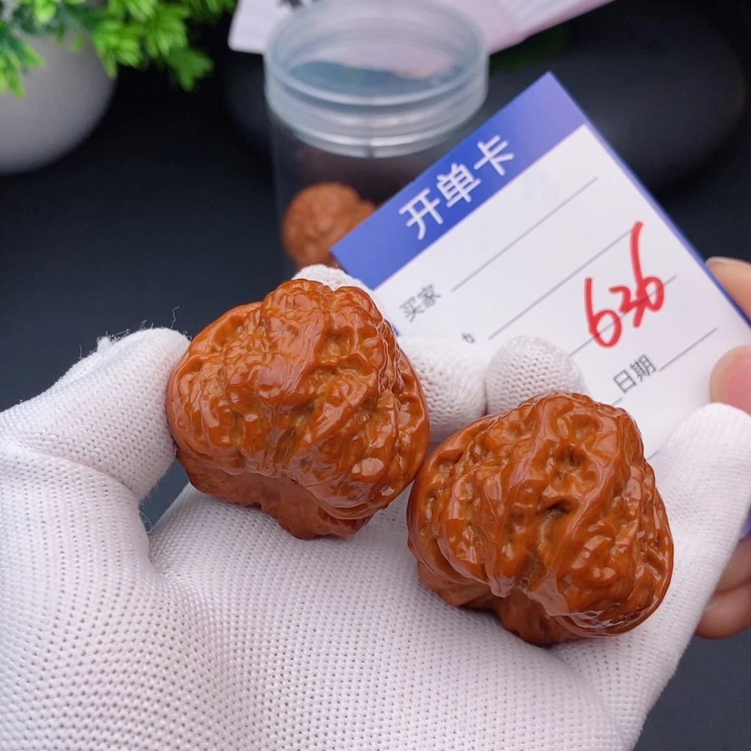 文玩核桃把件40蛤蟆头636