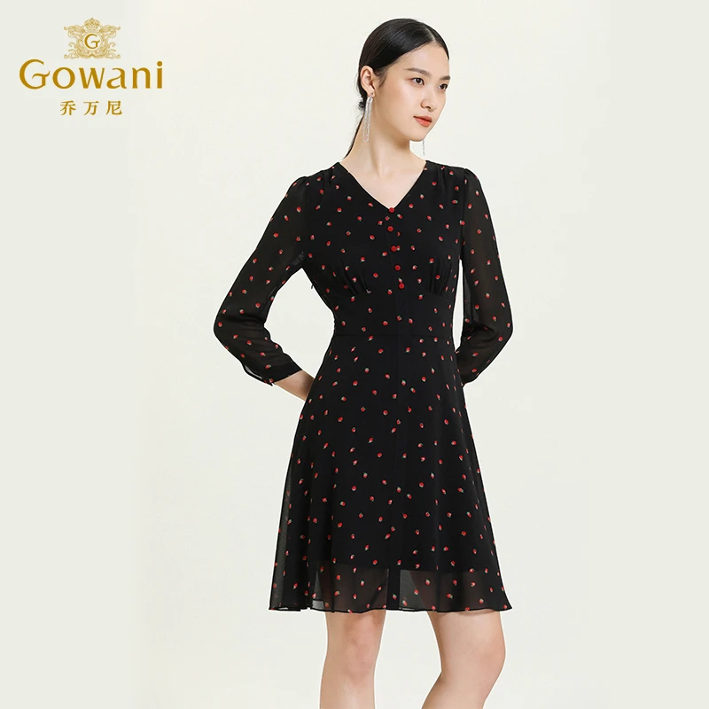 乔万尼新款内搭外穿小V领收腰显瘦莓印花减龄连衣裙ES3E539501