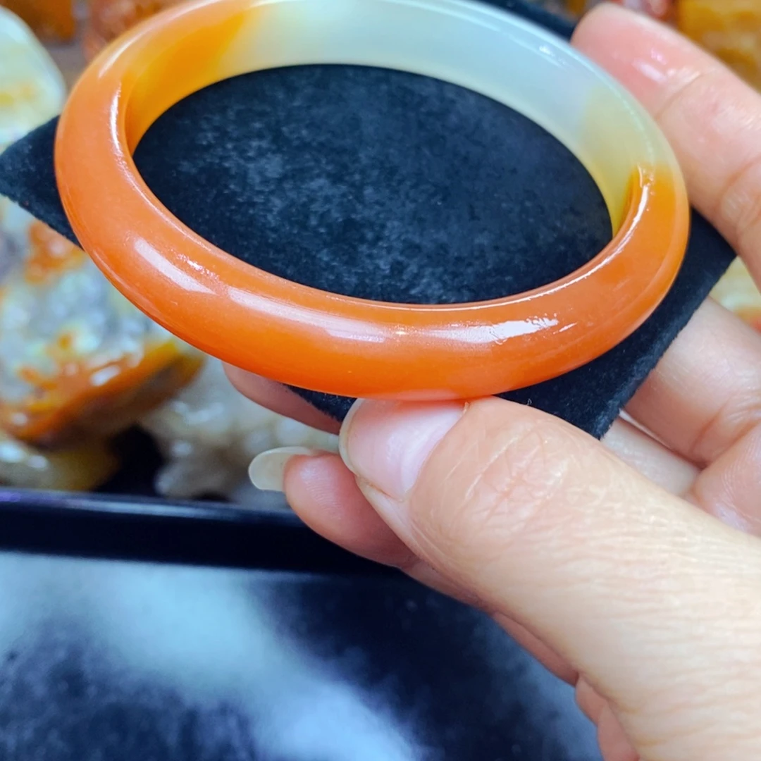 未镶嵌石英质玉（黄龙玉）吊坠(不含链)