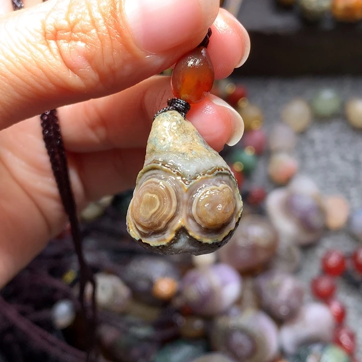 玛瑙/玉髓未镶嵌珠宝半成品