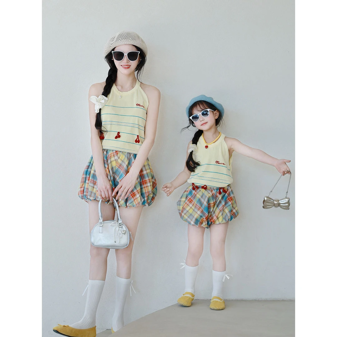 夏季亲子套装2025夏季甜美可爱刺绣针织背心+花苞短裤民族