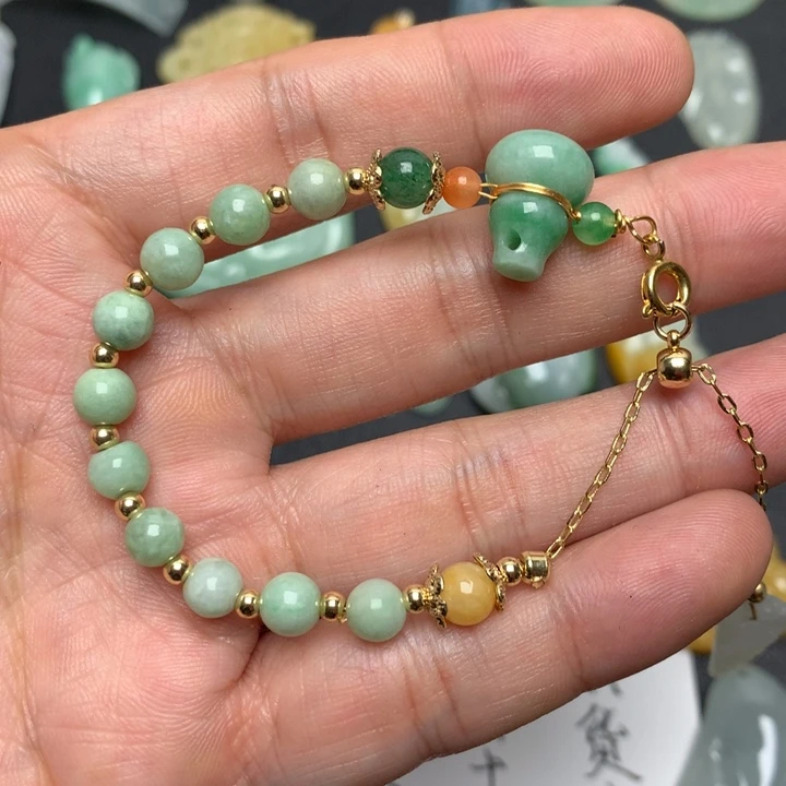 翡翠未镶嵌颈饰天然A货翡翠