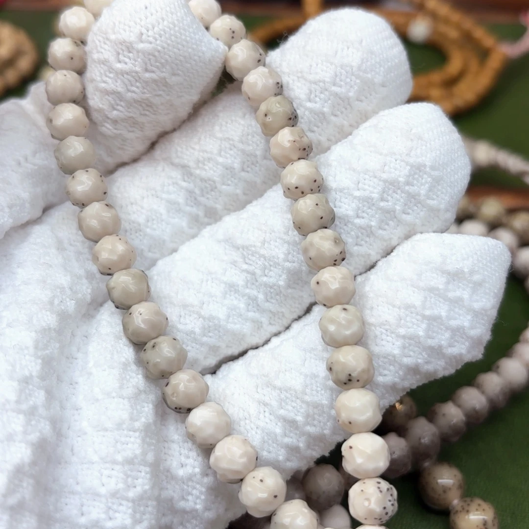 星月菩提吊坠肃*7.5二次圆双金标