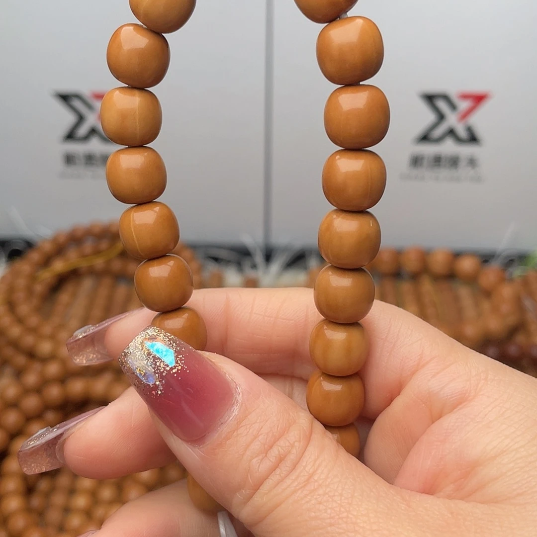 羊***哥吊坠猴头核桃全品