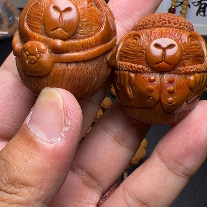 猴头核桃手串看看咯