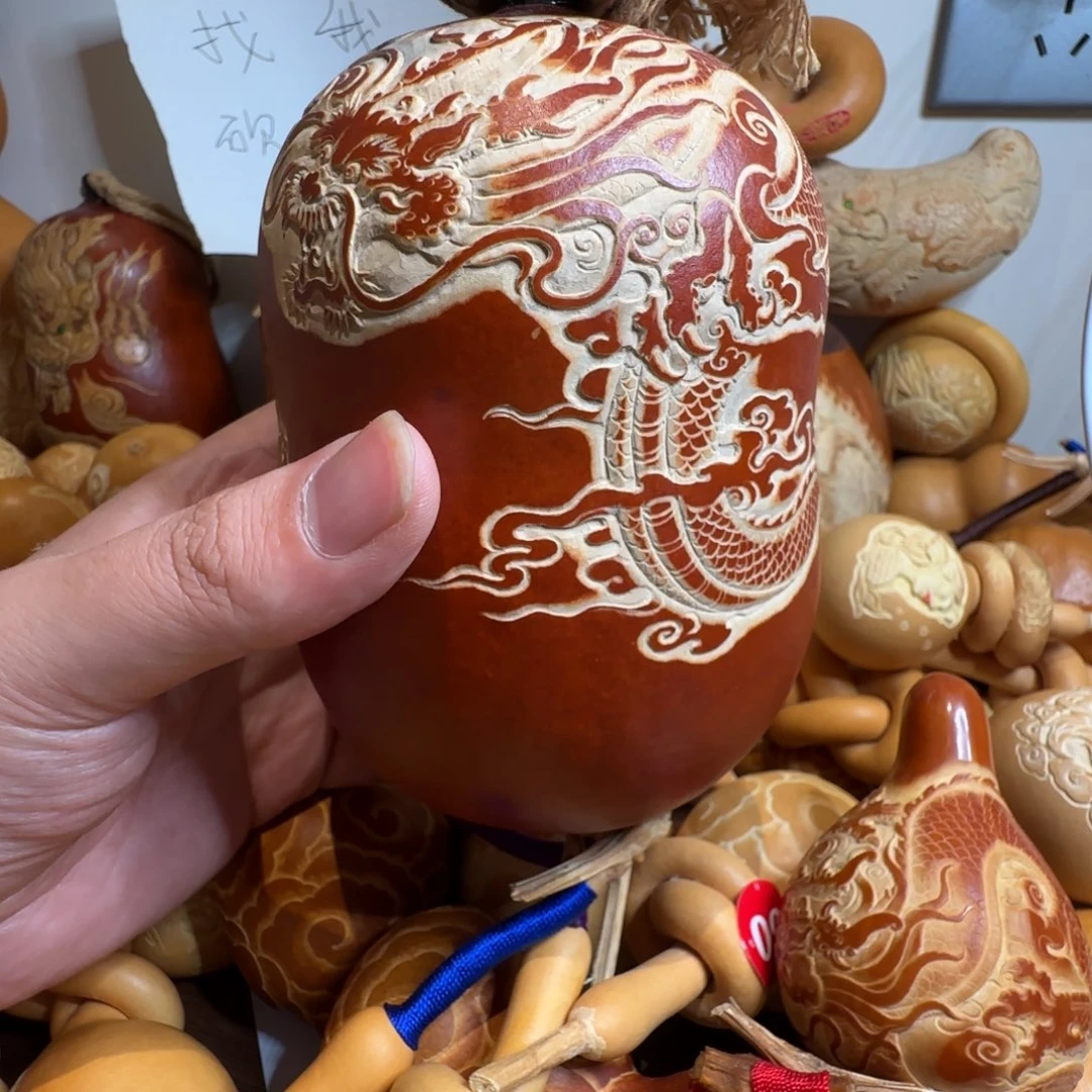 随***逛有机玻璃保定顿龙雕刻