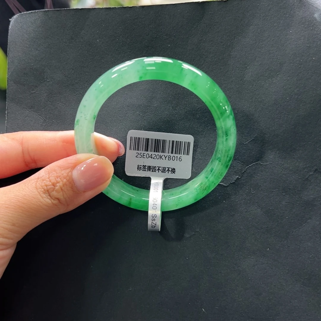 石英质玉手镯未镶嵌红***果➕玲玲52