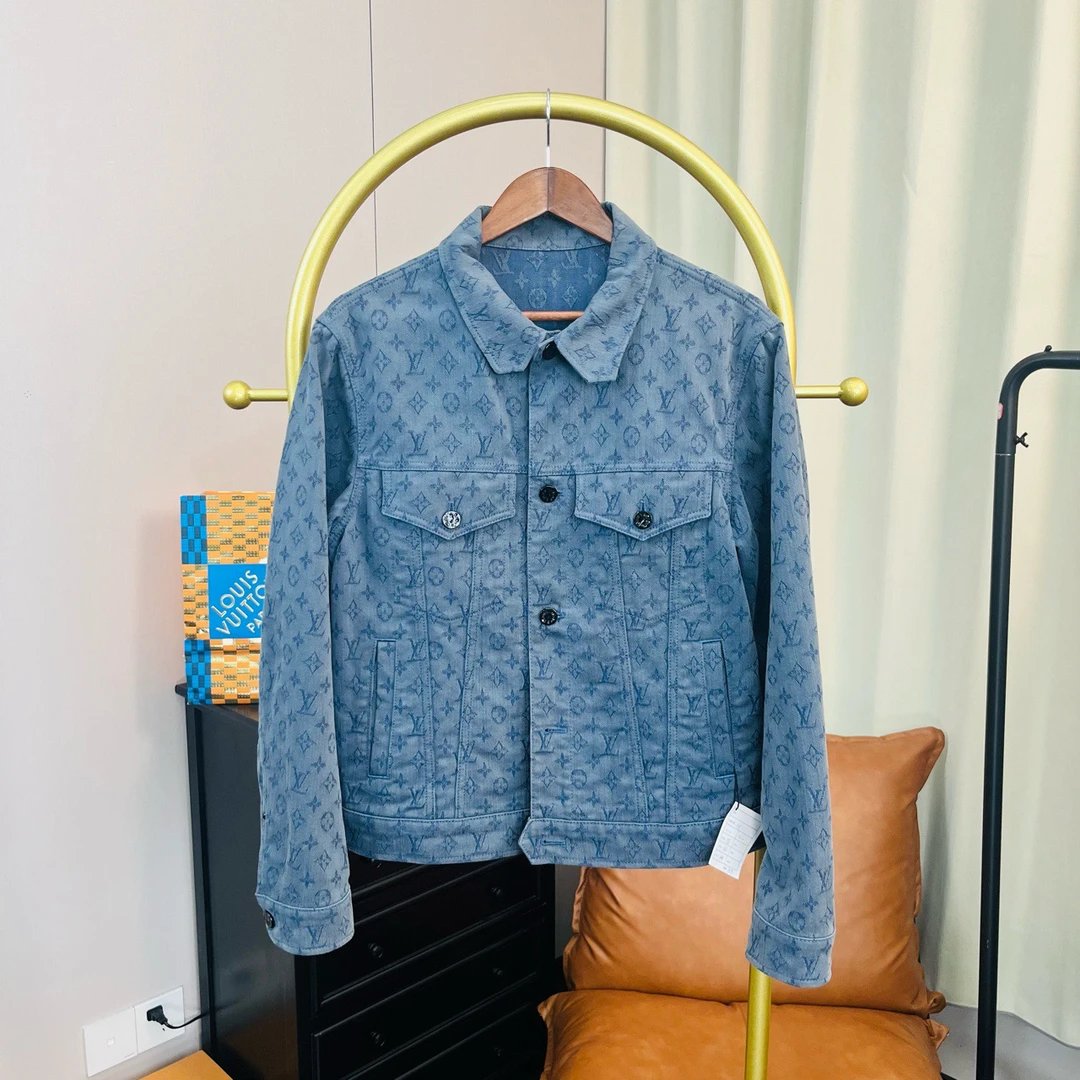 95新 LouisVuitton/路易威登 蓝色满logo牛仔夹克 48/95新/无配件