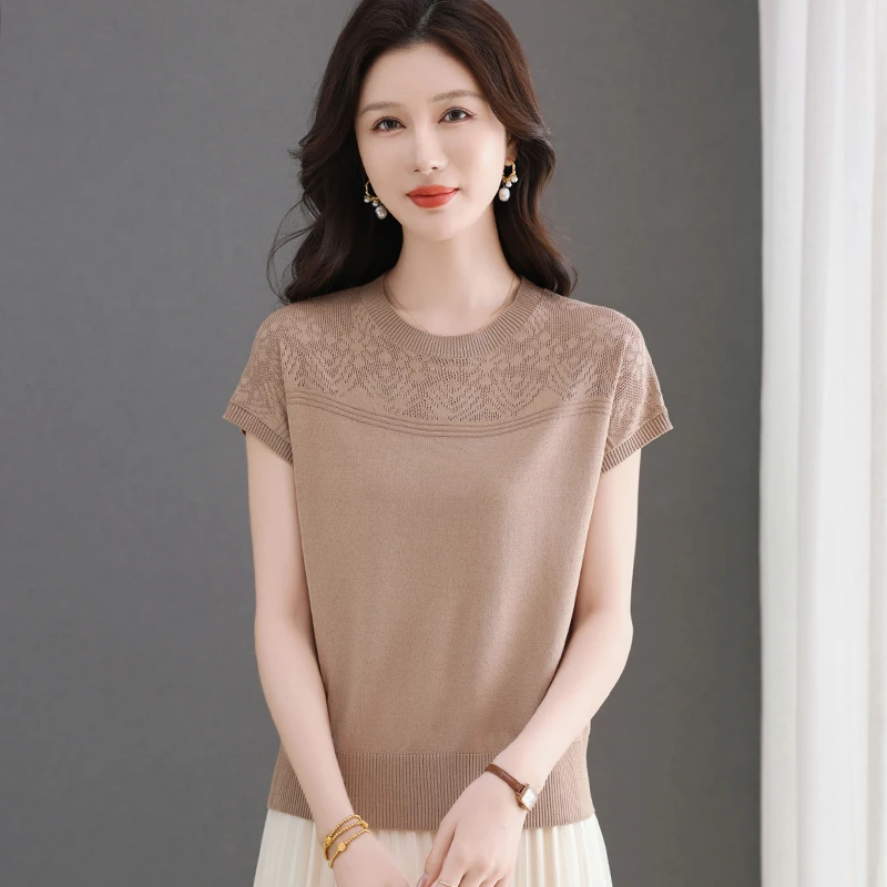 清凉夏季新款女士圆领时尚百搭洋气宽松显瘦款薄款半袖纯色上衣女