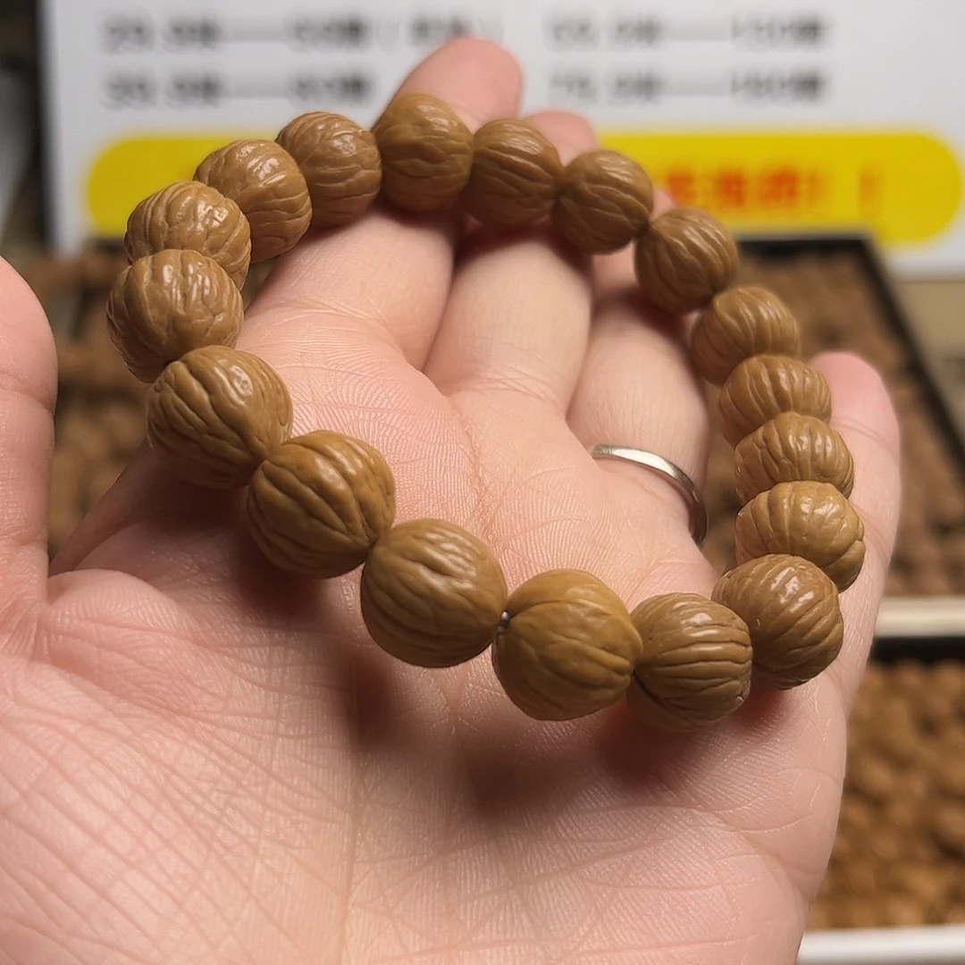 桃核吊坠福利手串