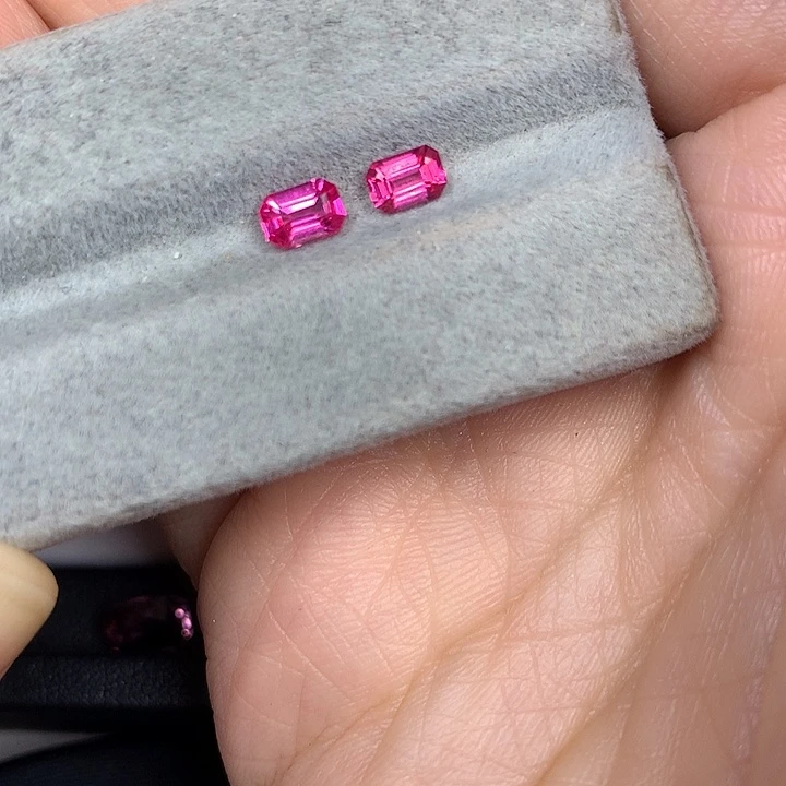 尖晶石裸石马亨盖尖晶石一对