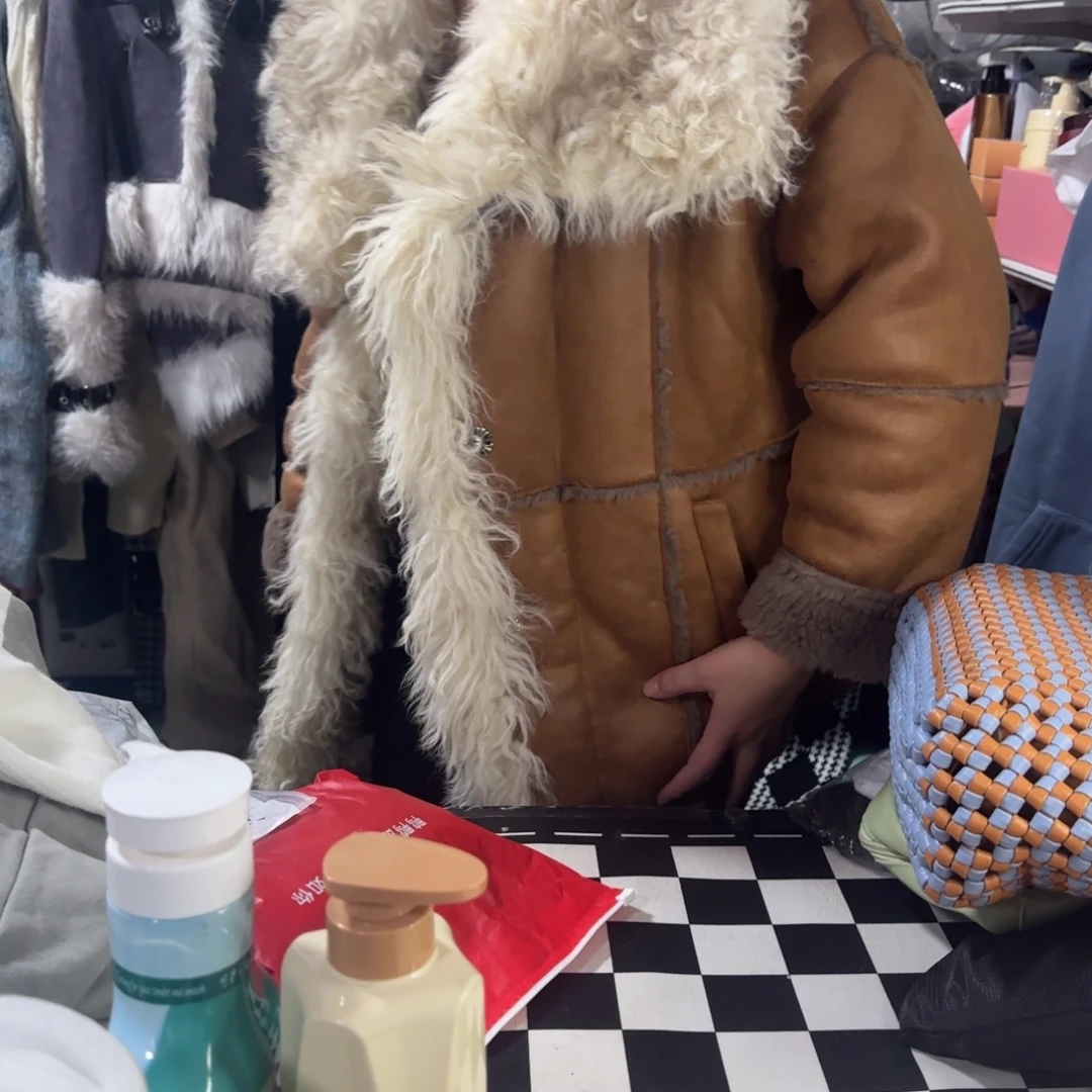 HF去拍主播身上同款