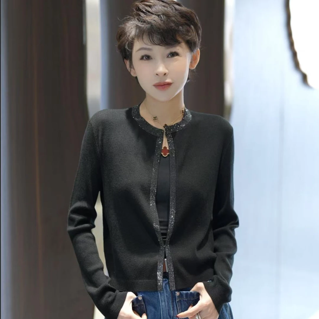 【诗话入衣】门襟压钻工艺 时尚百搭针织开衫 MG8065