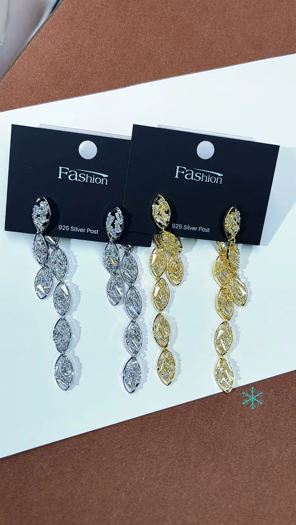 铜合金锆石耳饰 两戴款锆石流苏耳环时尚大气款0119