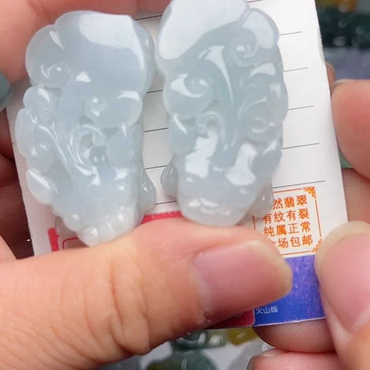 翡翠颈饰未镶嵌走**季貔貅