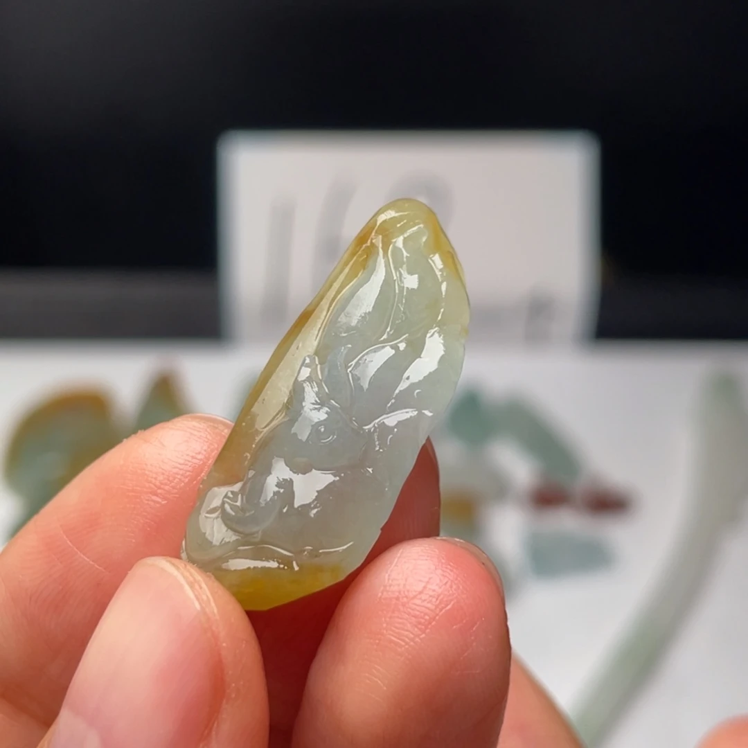 定制翡翠未镶嵌天然翡翠