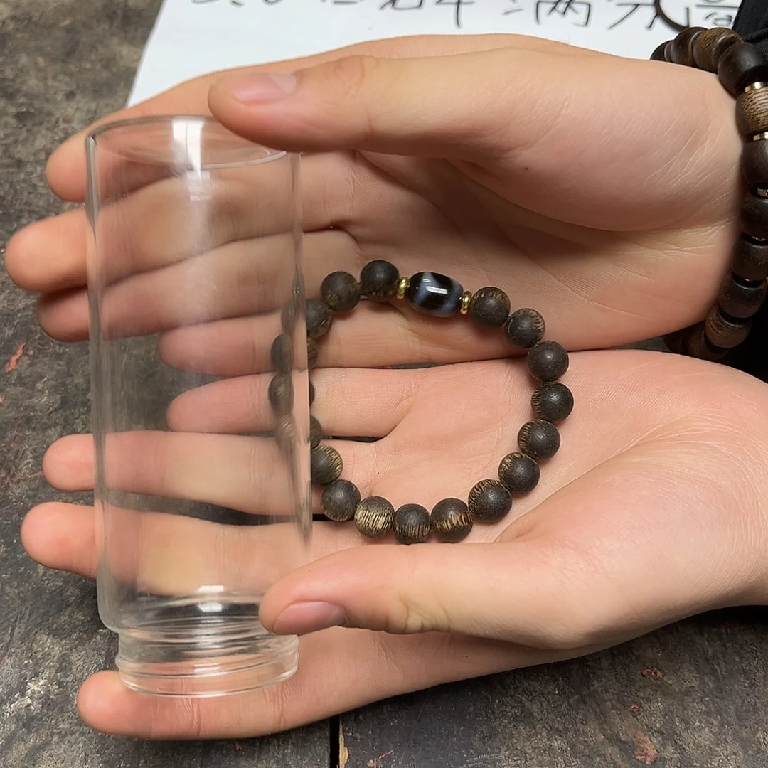 大叶紫檀（黑酸枝木类）