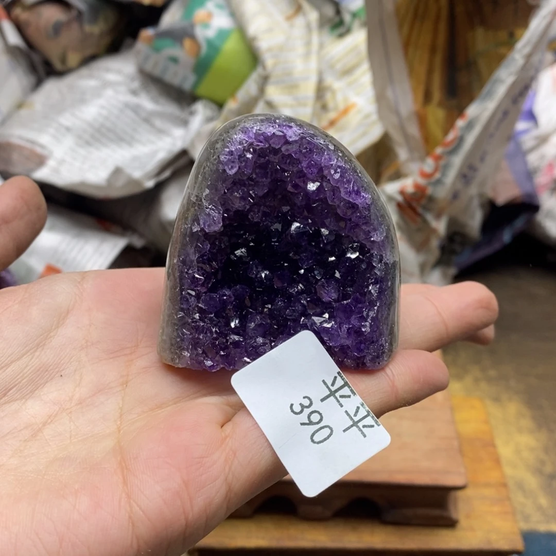 紫晶乌拉圭未镶嵌