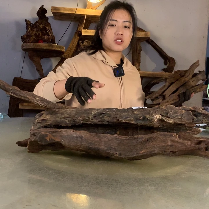 来***网天然的云南紫柚木会黄水