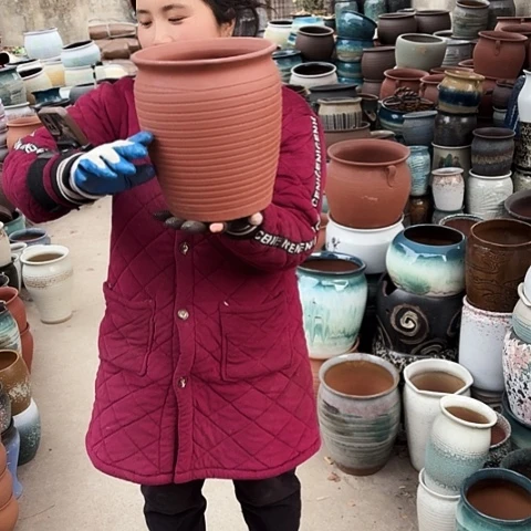 口21高24瑕疵底裂盆子