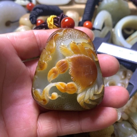 未镶嵌和田玉挂件斗*士