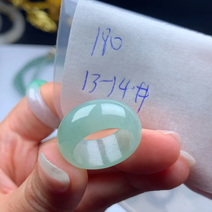小***l定制翡翠未镶嵌戒圈