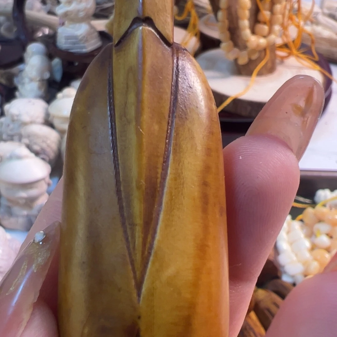 鹿骨把件微****家手把件