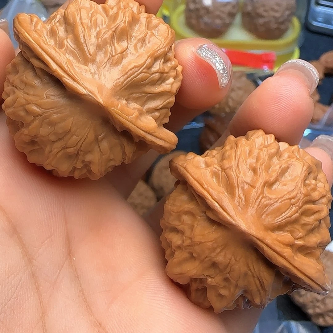 吊坠文玩核桃41瓷娃娃