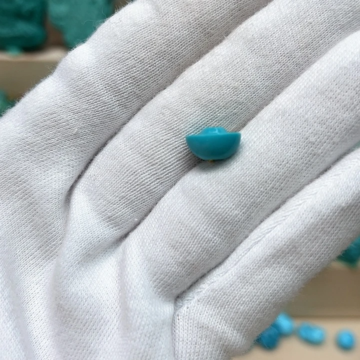 绿松石珠宝未镶嵌