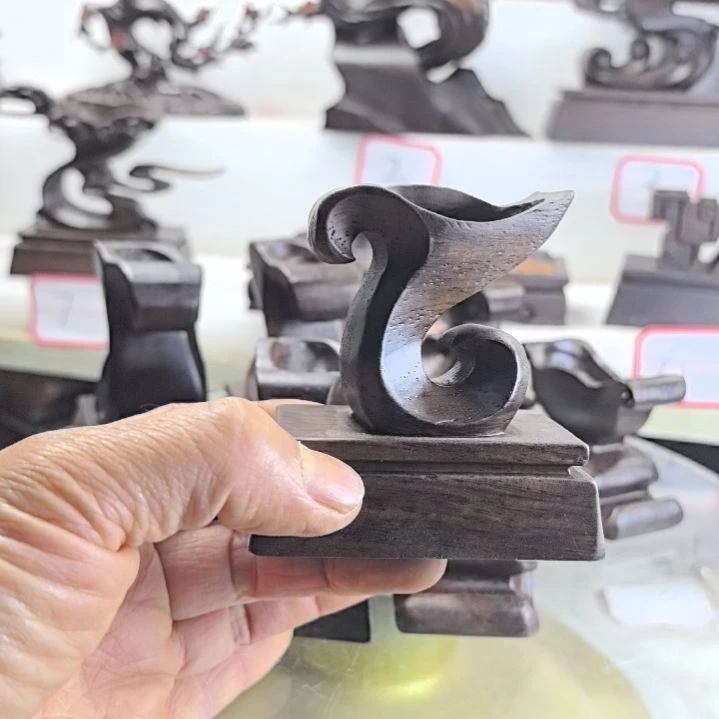 【闪购商品】风车木（黑檀木）