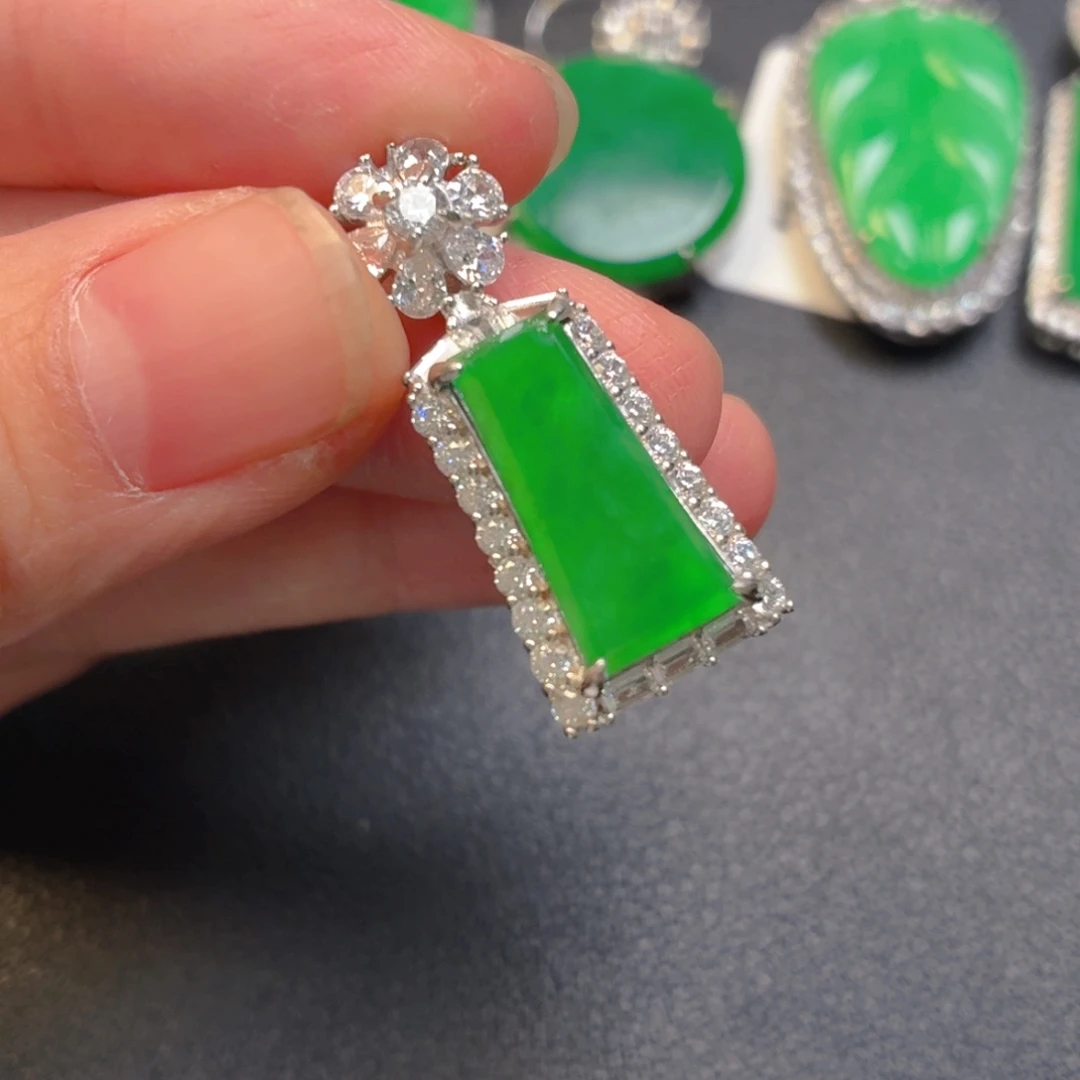 翡翠银S925镶嵌吊坠(不含链)