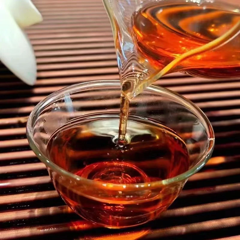 13金凤凰普洱熟茶400克代拍＋两条