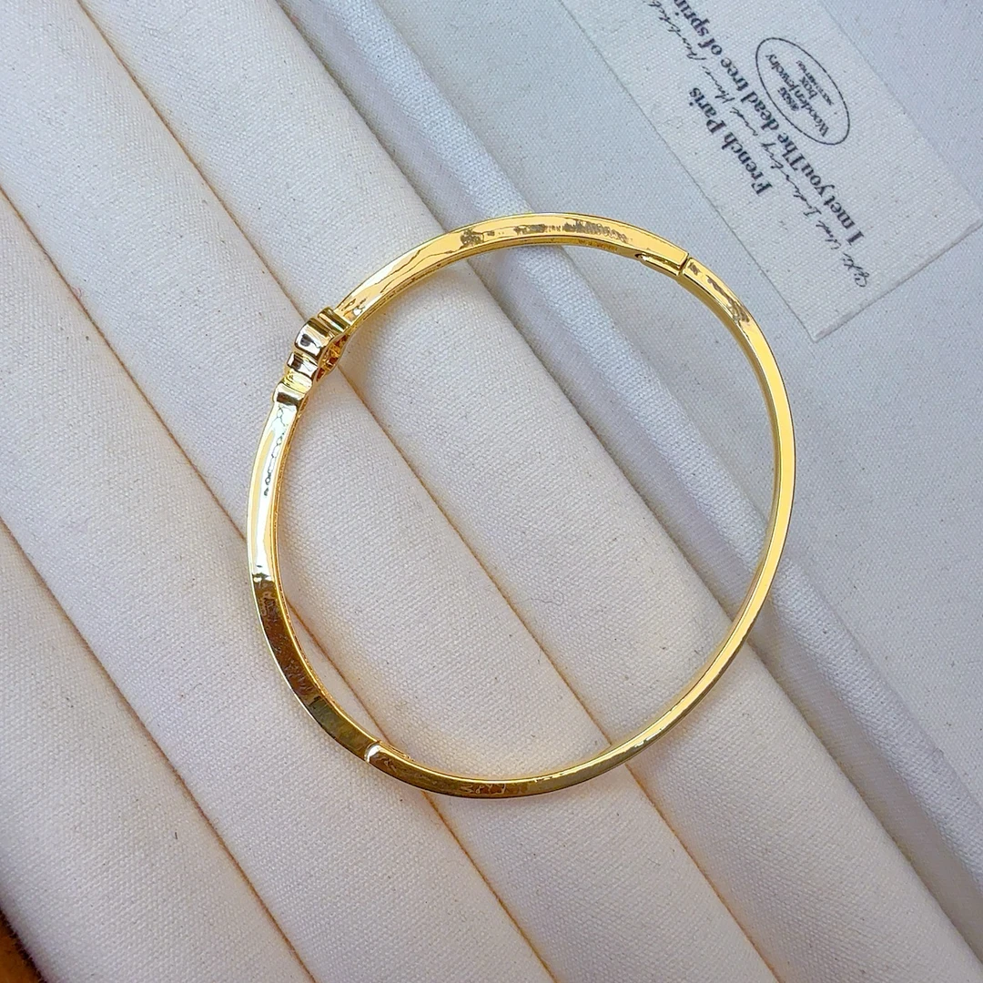 11823红小花卡扣手镯