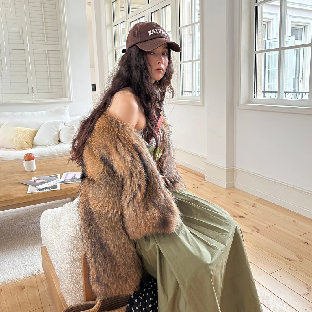 北麋「中古私藏」2025冬新款进口整皮貉子毛复古V领年轻款皮草外套