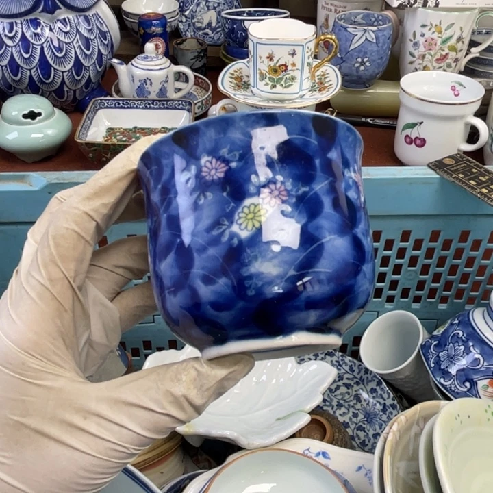 他家瓷器真美…开播了