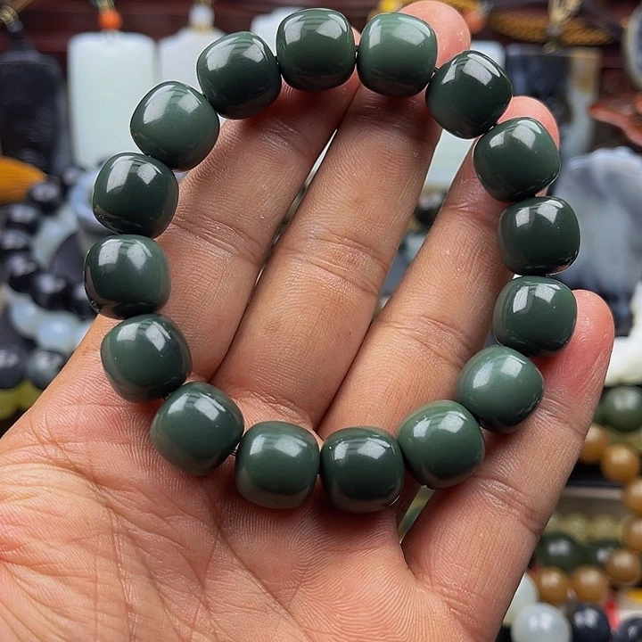 未镶嵌手串和田玉