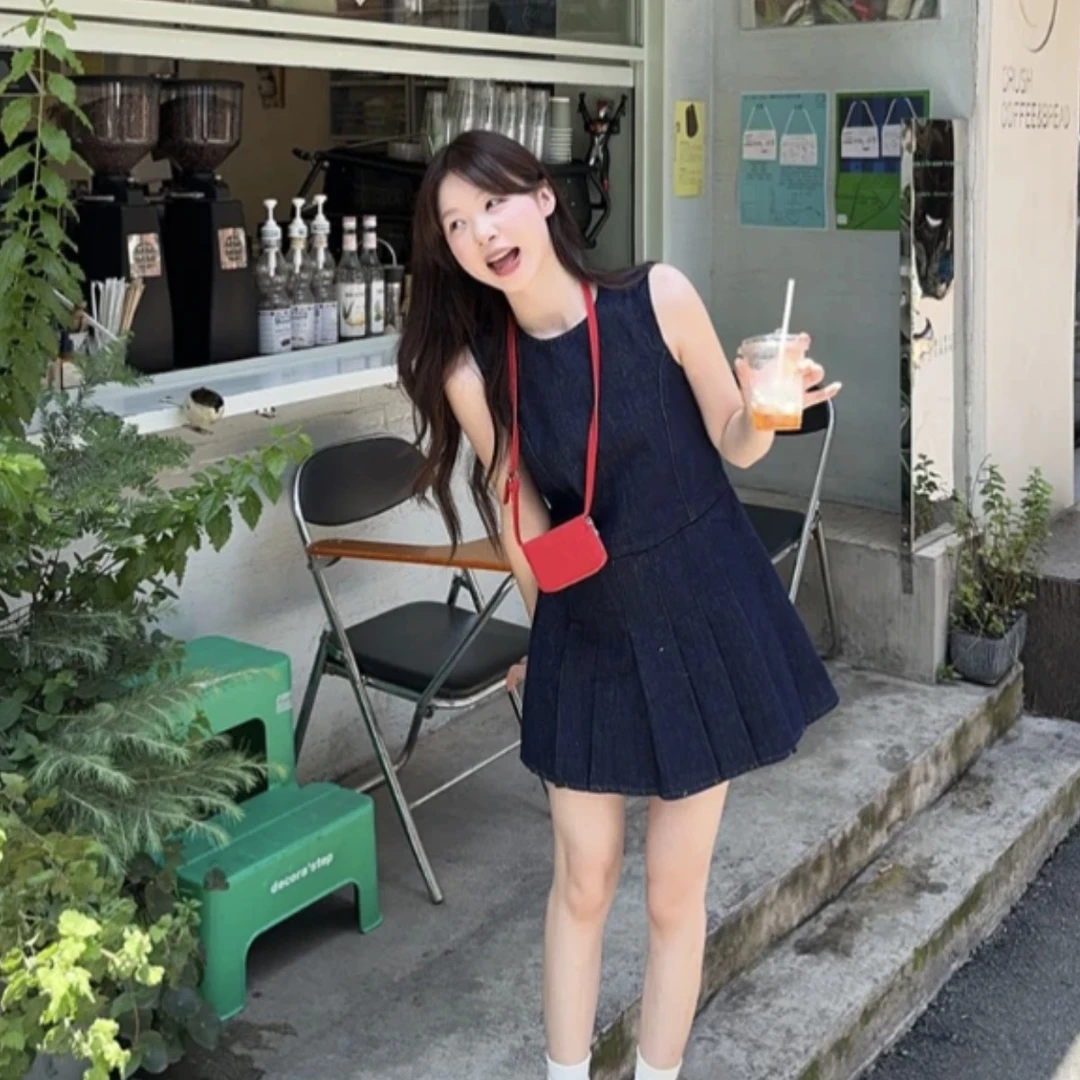 随性~#8065复古文艺圆领牛仔背心连衣裙夏季女宽松显瘦百褶A字裙