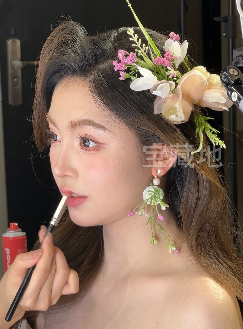 7919新款超仙浅粉郁金香发饰丝带新娘主纱减龄礼服配饰