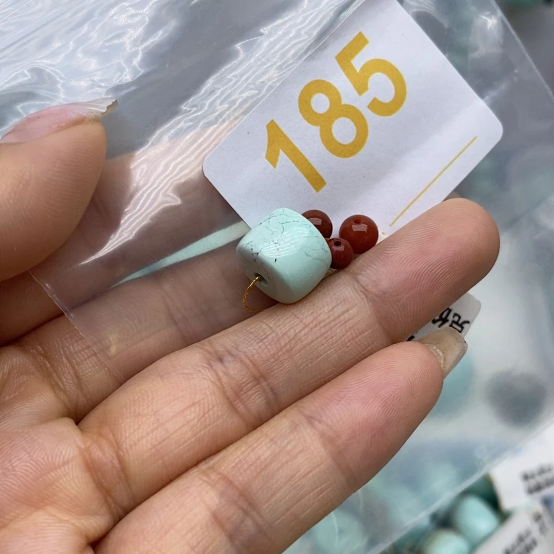 未镶嵌南红玛瑙珠宝奇石